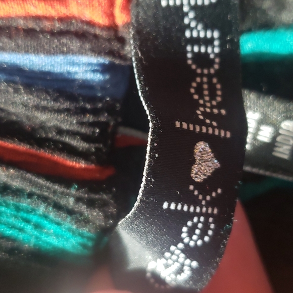 Derek Heart Linen Capri Pants - Picture 3 of 4